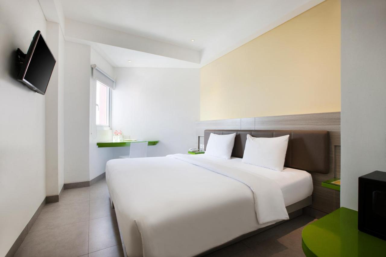Amaris Hotel Mangga Besar Jacarta Exterior foto