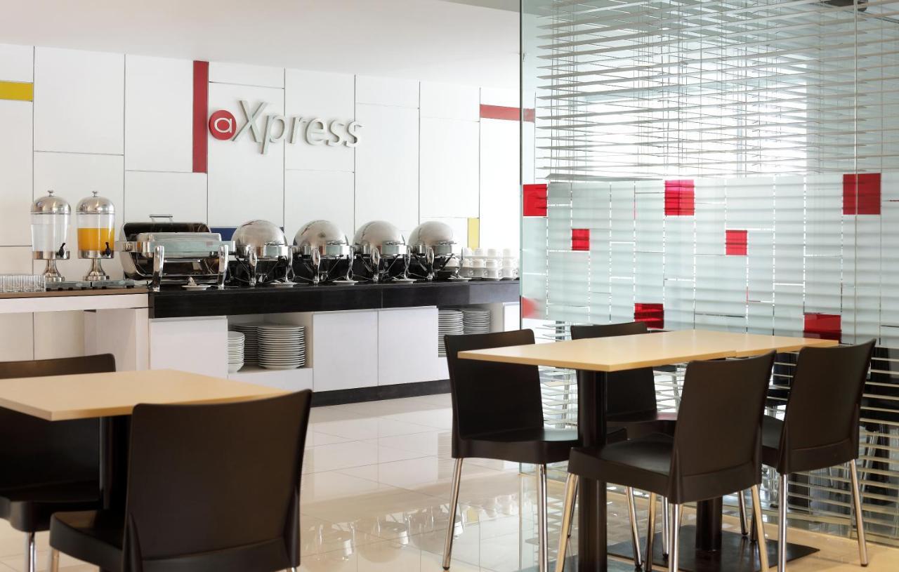 Amaris Hotel Mangga Besar Jacarta Restaurante foto